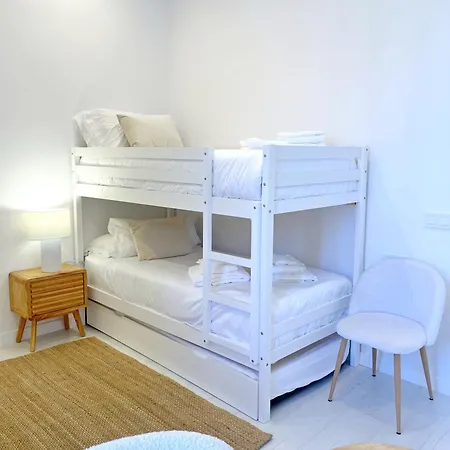 Apartment Piso Familiar Con Tres En La Goleta Malaga