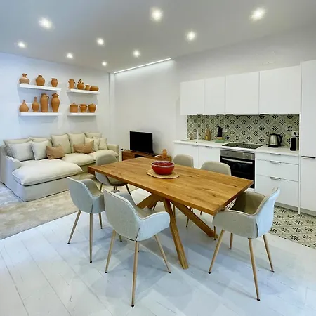 Piso Familiar Con Tres En La Goleta